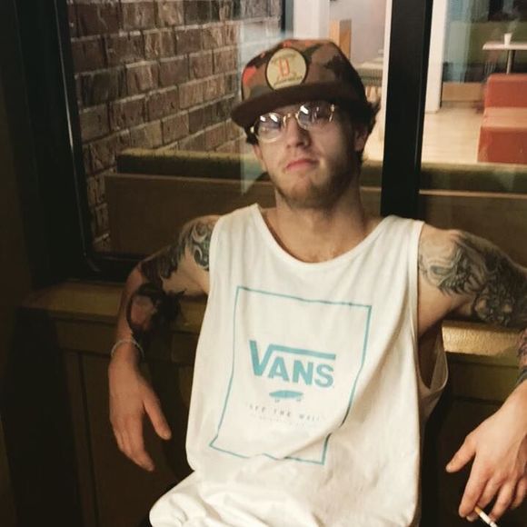 Meet your Posher, Rj - Picture 1 of 1